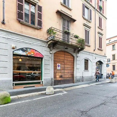 Garibaldi & Monumentale Apartment Milan